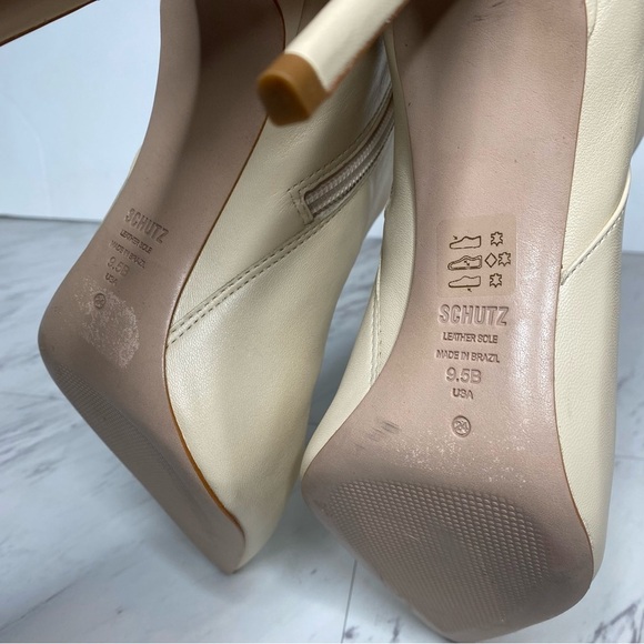 Schutz Betsey Eggshell Leather Pointy Toe Heeled Bootie 9 1/2 B - Picture 12 of 15